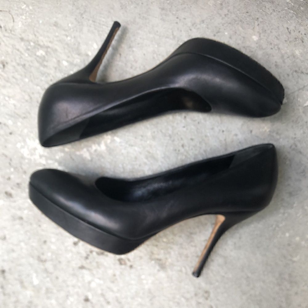 Gucci  platform  heels - Picture 2 of 12